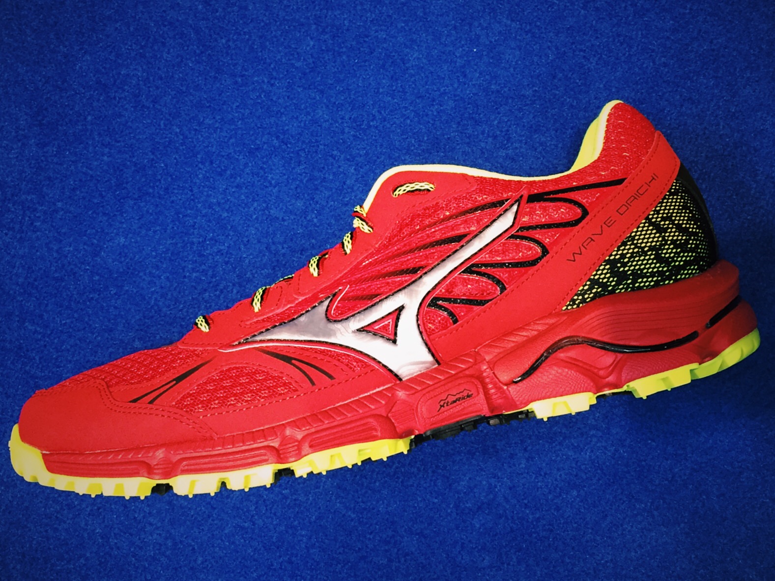 mizunos-trail-sector-gets-an-update-with-the-all-new-wave-daichi